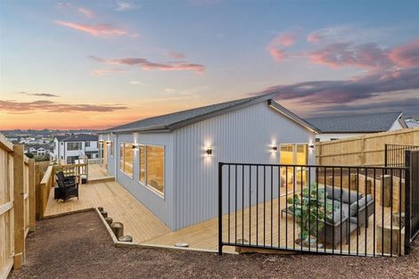 Photo of property in 7 Ta Moko Drive, Gulf Harbour, Whangaparaoa, 0930