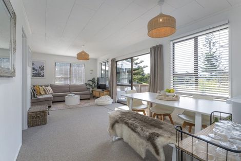 Photo of property in 48 Pauanui Beach Road, Pauanui, Hikuai, 3579