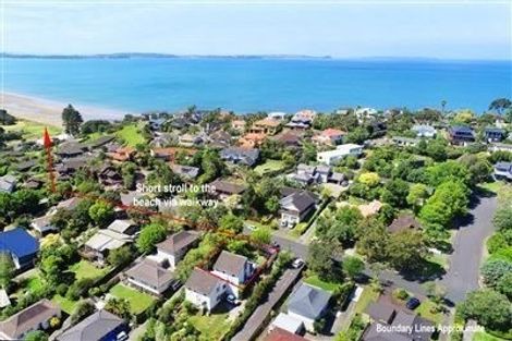 Photo of property in 1/62 Waiau Street, Torbay, Auckland, 0630