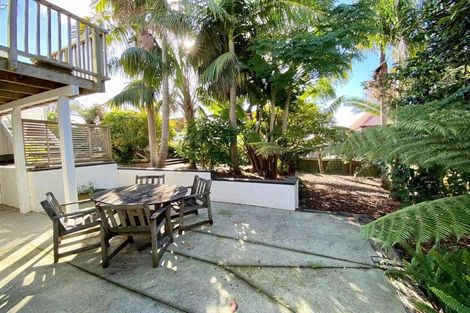 Photo of property in 5 Bannerman Road, Morningside, Auckland, 1022