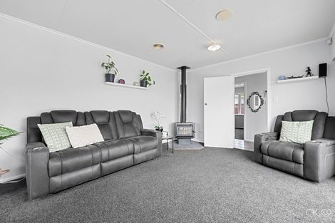 Photo of property in 7 Prestige Place, Maoribank, Upper Hutt, 5018