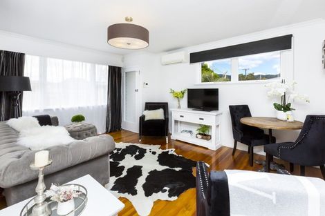 Photo of property in 2b Liverpool Street, Trentham, Upper Hutt, 5018