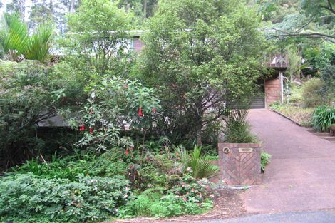 Photo of property in 21 Valley Road, Titirangi, Auckland, 0604