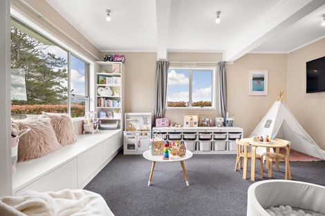 Photo of property in 90 Mcentee Road, Waitakere, Auckland, 0816