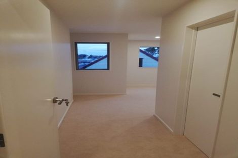 Photo of property in 4035c Great North Road, Glen Eden, Auckland, 0602