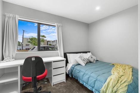 Photo of property in 10 Newnham Terrace, Upper Riccarton, Christchurch, 8041