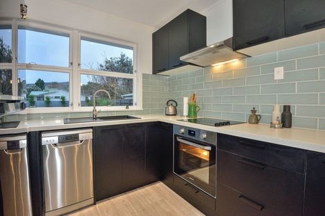 Photo of property in 10 Owen Road, Inner Kaiti, Gisborne, 4010