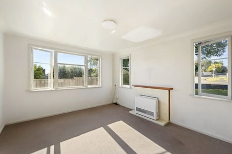 Photo of property in 38 Doralto Road, Frankleigh Park, New Plymouth, 4310