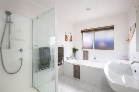 Photo of property in 71 Karamea Street, Whalers Gate, New Plymouth, 4310