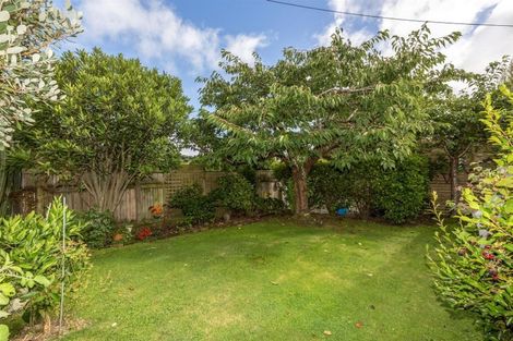 Photo of property in 2a Homedale Road, Wainuiomata, Lower Hutt, 5014