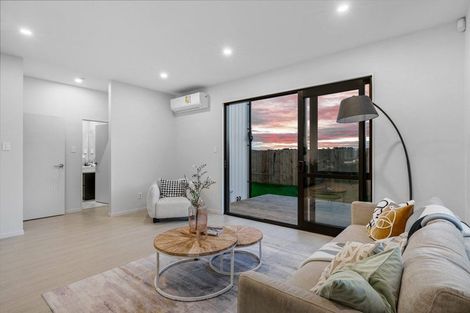 Photo of property in 196 Henwood Road, Westgate, 0814