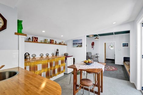 Photo of property in 11 Dieffenbach Street, Opunake, 4616