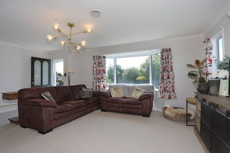 Photo of property in 10 Mansell Crescent, Bulls, 4818