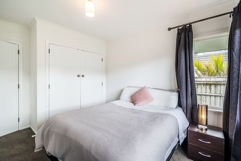 Photo of property in 1/9 Merriefield Avenue, Forrest Hill, Auckland, 0620