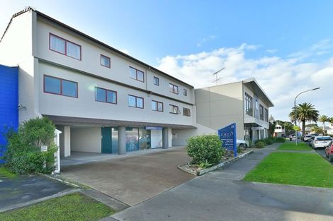 Photo of property in 33b Florence Avenue, Orewa, 0931