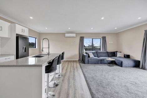 Photo of property in 7 Manatu Lane, Inglewood, 4330