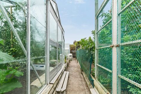 Photo of property in 5 Whakapaki Street, Urenui, 4375