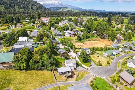 Photo of property in 24 Willow Lane, Ohakune, 4625