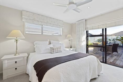 Photo of property in 28a Edward Avenue, Orewa, 0931