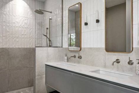 Photo of property in 162 Monument Road, Clevedon, Papakura, 2582