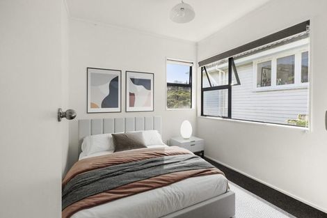 Photo of property in 113 Houghton Bay Road, Houghton Bay, Wellington, 6023