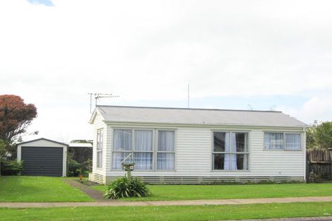 Photo of property in 16 Short Street, Waitara, 4320