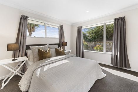 Photo of property in 140 Palmers Road, New Brighton, Christchurch, 8083