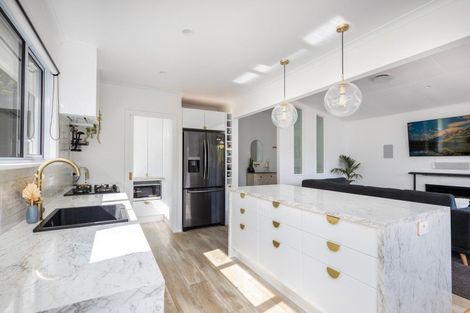 Photo of property in 77a Bayly Road, Blagdon, New Plymouth, 4310