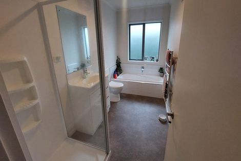 Photo of property in 15 Rossall Crescent, Rolleston, 7615