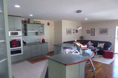 Photo of property in 8 Glesan Place, Beachlands, Auckland, 2018