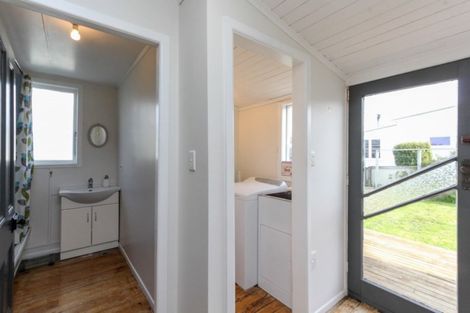 Photo of property in 2 Kingwell Street, Moturoa, New Plymouth, 4310