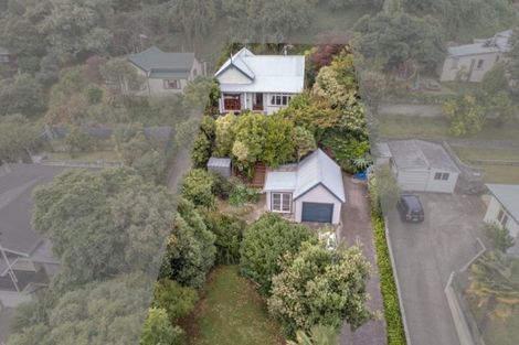 Photo of property in 79 Milton Road, Bluff Hill, Napier, 4110