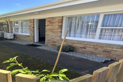 Photo of property in 2/23 Alcock Street, Mount Wellington, Auckland, 1060