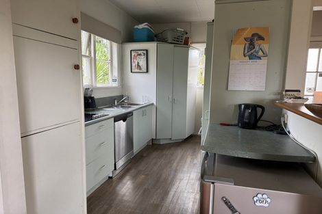 Photo of property in 11a Philson Terrace, Browns Bay, Auckland, 0630