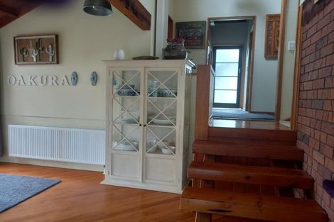 Photo of property in 9 Wairau Road, Oakura, 4314