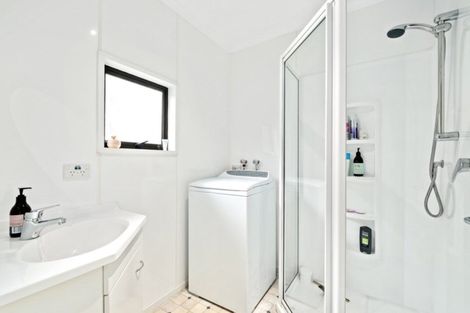 Photo of property in 2 Wiley Road, Wanaka, 9305