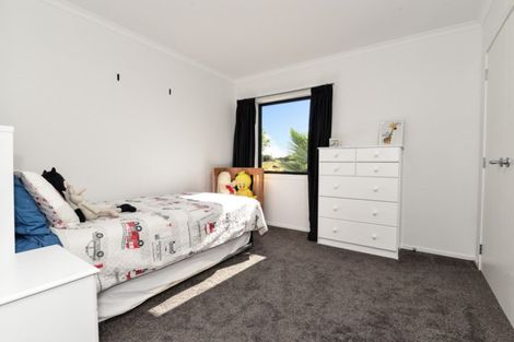 Photo of property in 19 Waikai Close, Ruakura, Hamilton, 3214