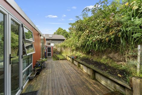 Photo of property in 61 Renown Road, Raumati South, Paraparaumu, 5032