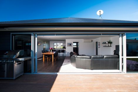 Photo of property in 50 Sterling Park, Lytton West, Gisborne, 4010