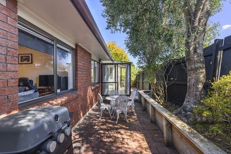 Photo of property in 66 Sunderlands Road, Half Moon Bay, Auckland, 2012