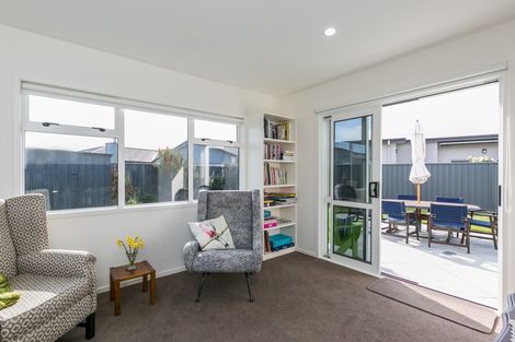 Photo of property in 5 Waitaki Way, Poraiti, Napier, 4112