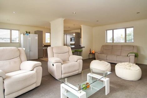 Photo of property in 96 Elizabeth Street, Riccarton, Christchurch, 8041