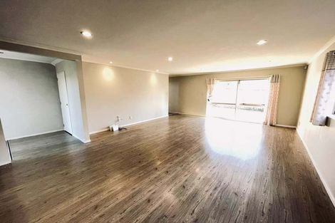 Photo of property in 74 Clover Drive, Henderson, Auckland, 0610