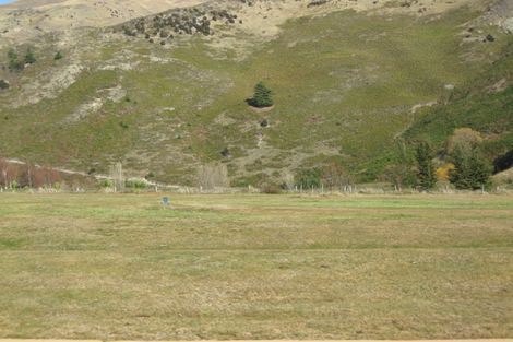 Photo of property in 13 Foxglove Heights, Wanaka, 9305