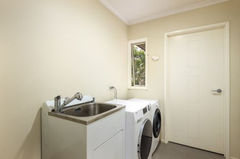 Photo of property in 71 Karamea Street, Whalers Gate, New Plymouth, 4310