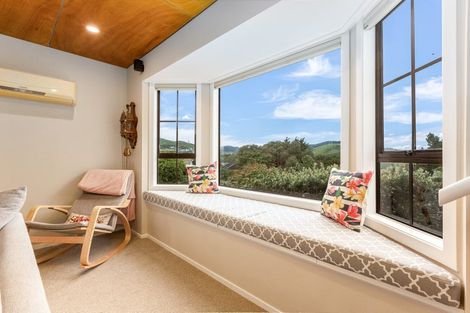 Photo of property in 1 Underwood Way, Churton Park, Wellington, 6037