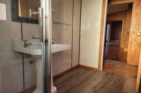 Photo of property in 82a Brooklyn Road, Carterton, 5713