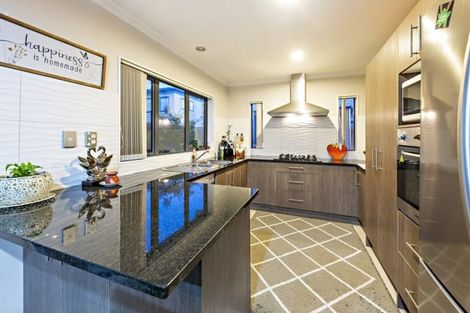 Photo of property in 46b Russell Road, Manurewa, Auckland, 2102