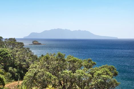 Photo of property in 116 Lax Crescent, Leigh, 0985