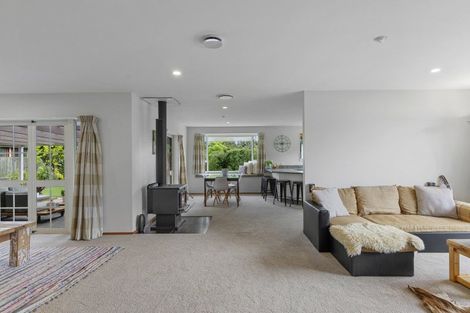 Photo of property in 13 Oldham Place, Darfield, 7510